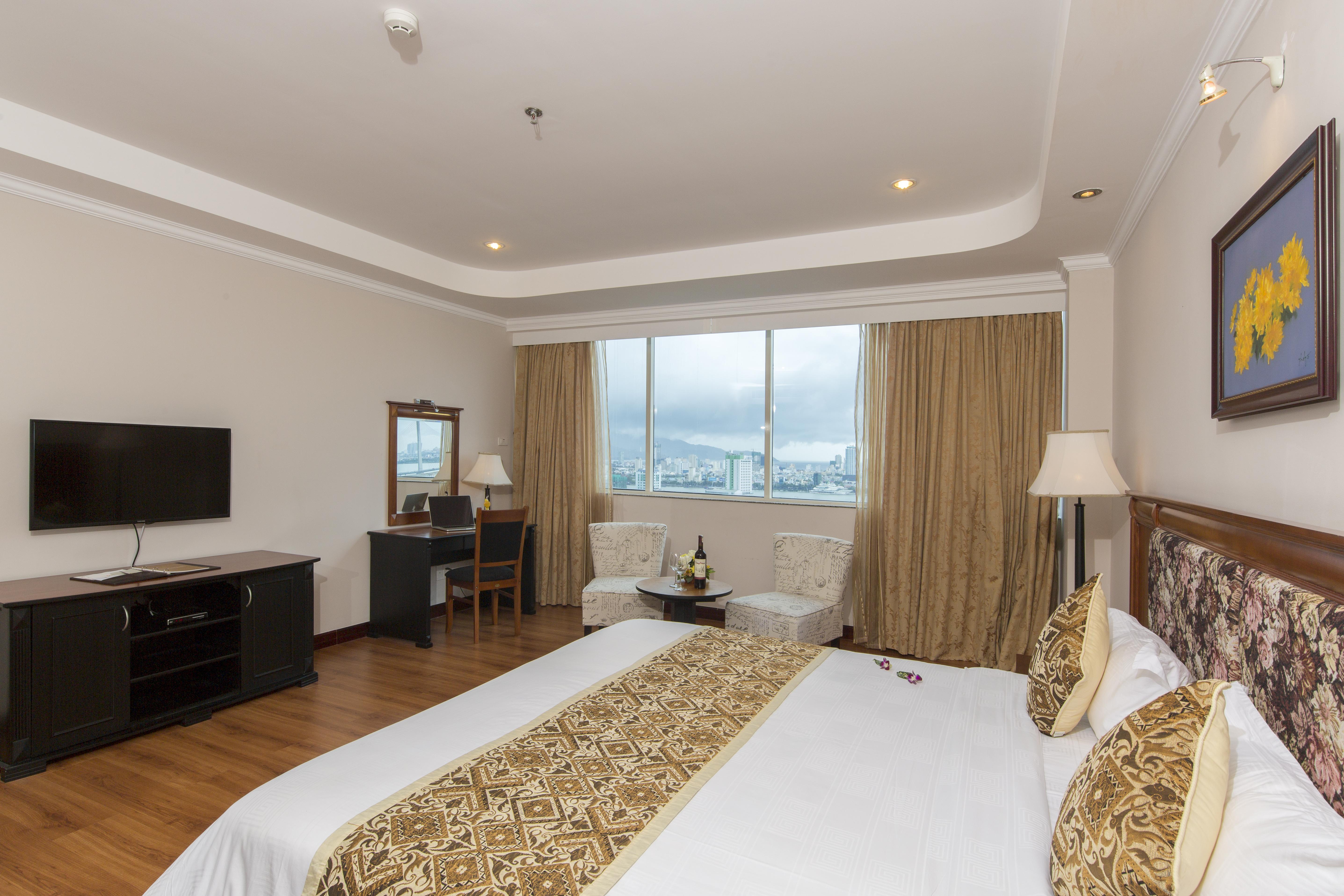 Muong Thanh Luxury Song Han Hotel Danang Exterior photo